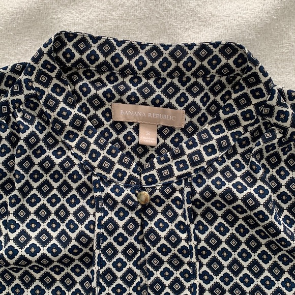 Banana Republic tank blouse size S - Navy and white - Picture 2 of 3